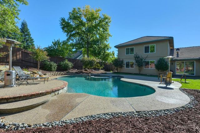 10917 Sunrise Ridge Cir, Auburn, CA 95603