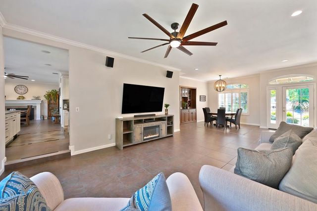 10917 Sunrise Ridge Cir, Auburn, CA 95603