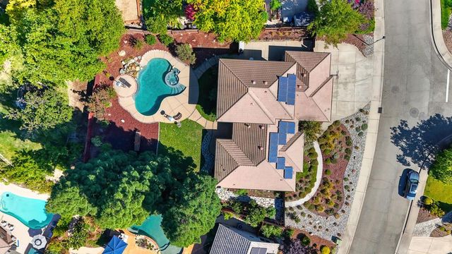 10917 Sunrise Ridge Cir, Auburn, CA 95603