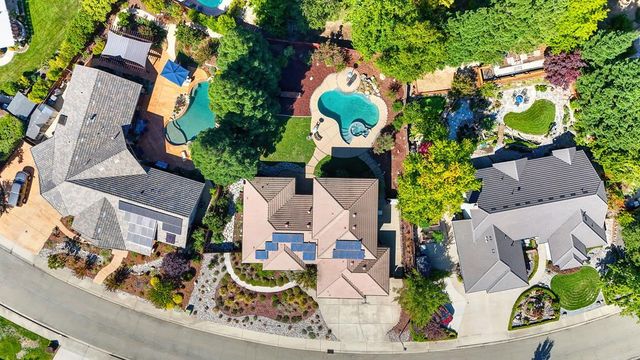 10917 Sunrise Ridge Cir, Auburn, CA 95603