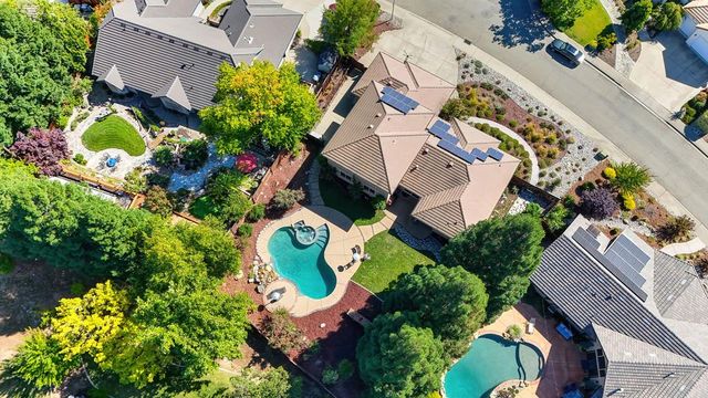 10917 Sunrise Ridge Cir, Auburn, CA 95603