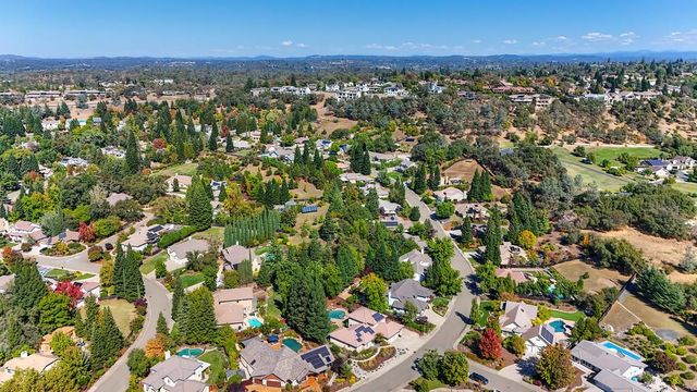 10917 Sunrise Ridge Cir, Auburn, CA 95603