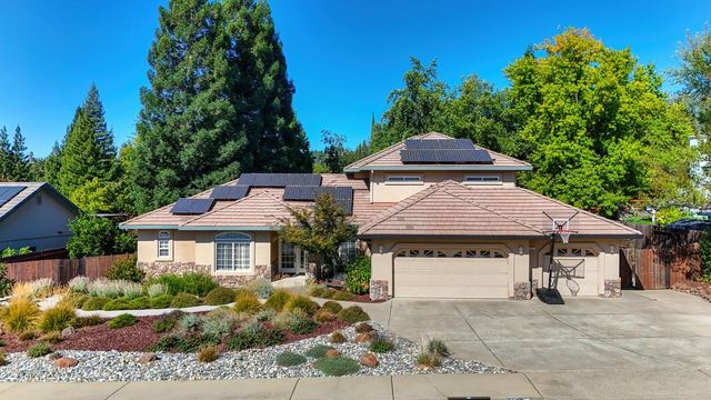 10917 Sunrise Ridge Cir, Auburn, CA 95603