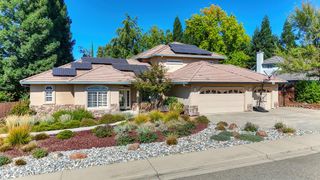 10917 Sunrise Ridge Cir, Auburn, CA 95603