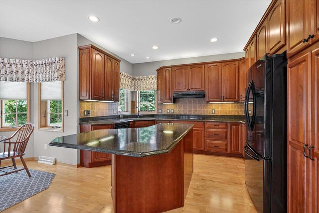9101 Settlers Road, Madison, WI 53717
