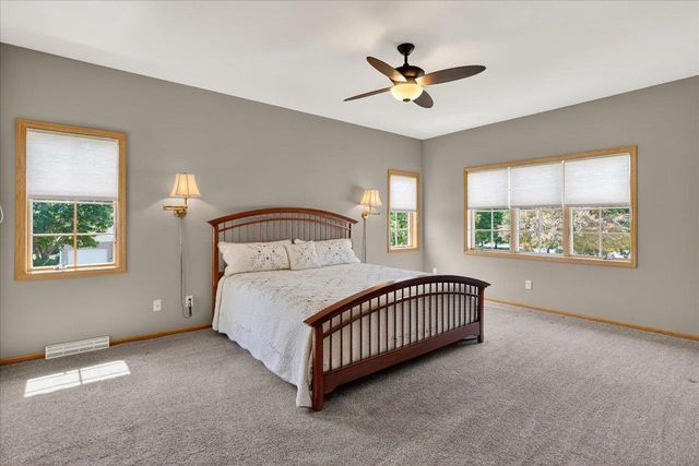 9101 Settlers Road, Madison, WI 53717