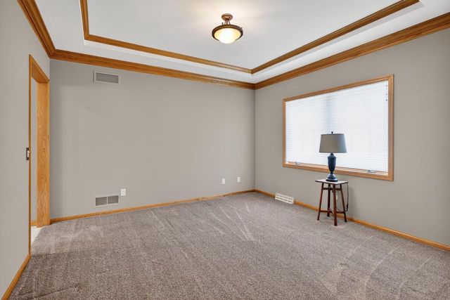9101 Settlers Road, Madison, WI 53717
