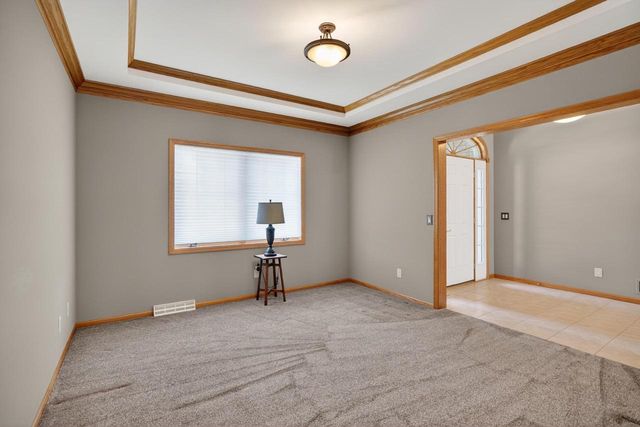 9101 Settlers Road, Madison, WI 53717