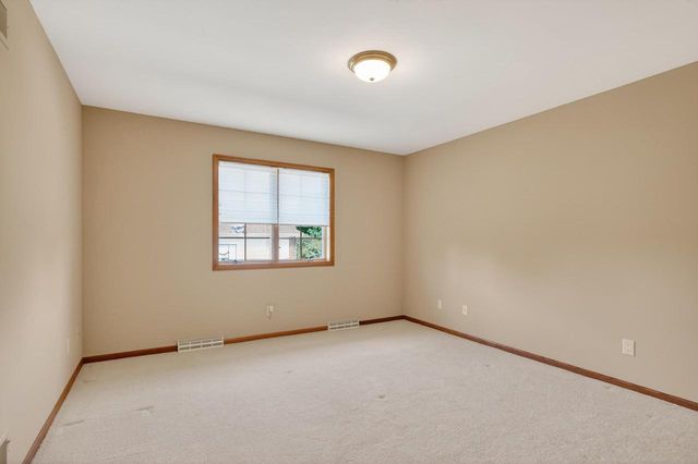 9101 Settlers Road, Madison, WI 53717