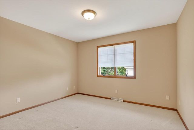 9101 Settlers Road, Madison, WI 53717
