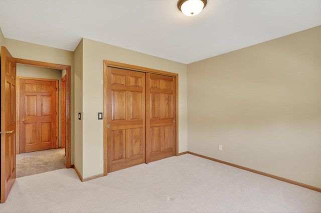 9101 Settlers Road, Madison, WI 53717
