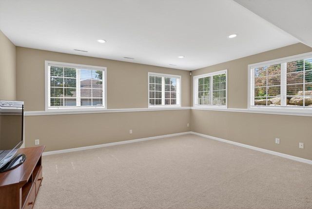 9101 Settlers Road, Madison, WI 53717