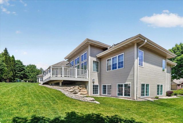 9101 Settlers Road, Madison, WI 53717