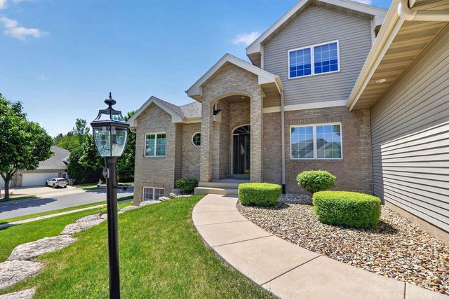 9101 Settlers Road, Madison, WI 53717