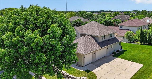 9101 Settlers Road, Madison, WI 53717