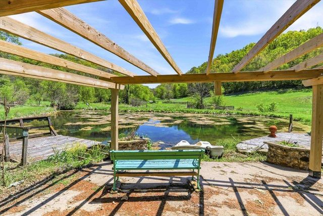 E15845 Short Drive, Hillsboro, WI 54634