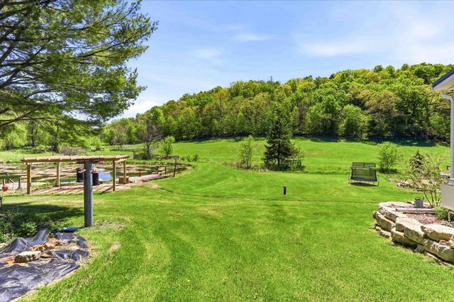 E15845 Short Drive, Hillsboro, WI 54634