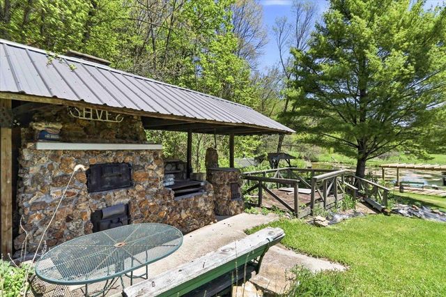 E15845 Short Drive, Hillsboro, WI 54634