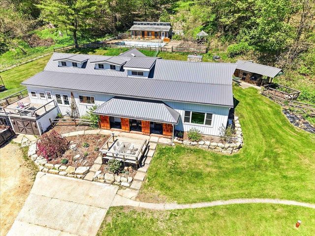 E15845 Short Drive, Hillsboro, WI 54634