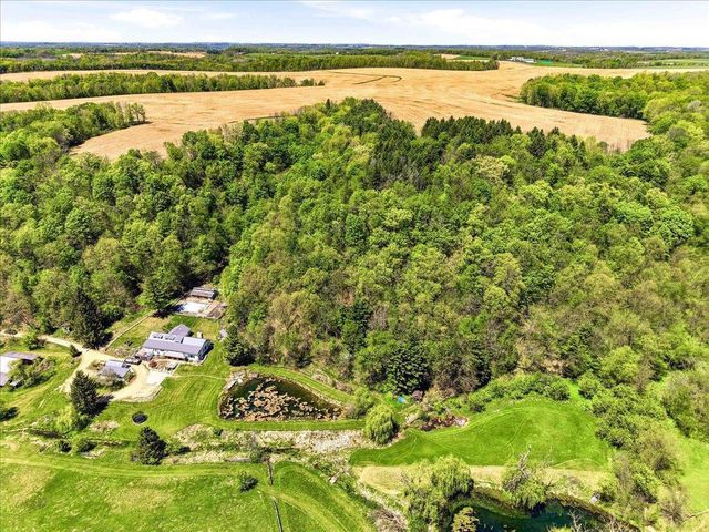 E15845 Short Drive, Hillsboro, WI 54634