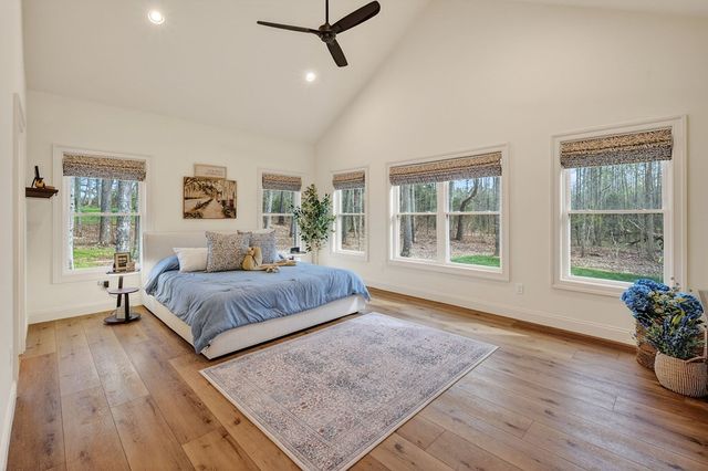 753 Vintage Dr, Baxter, TN 38544