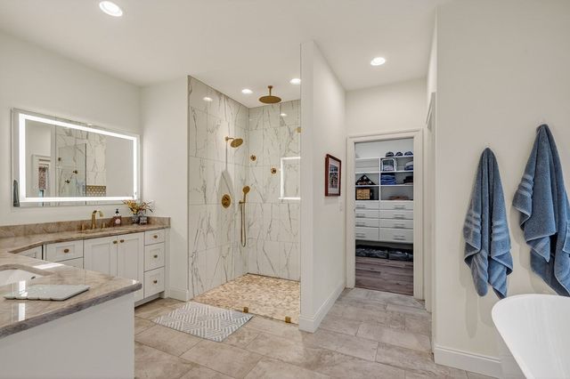 753 Vintage Dr, Baxter, TN 38544