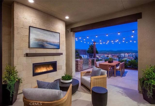 6170 Allure Drive, Rancho Mission Viejo, CA 92694
