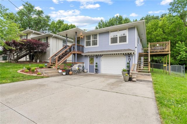 1028 Madison Street, Leavenworth, KS 66048