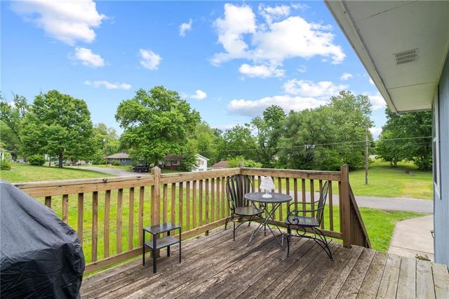 1028 Madison Street, Leavenworth, KS 66048