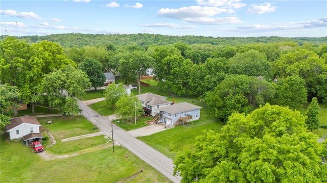 1028 Madison Street, Leavenworth, KS 66048