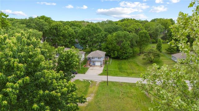 1028 Madison Street, Leavenworth, KS 66048