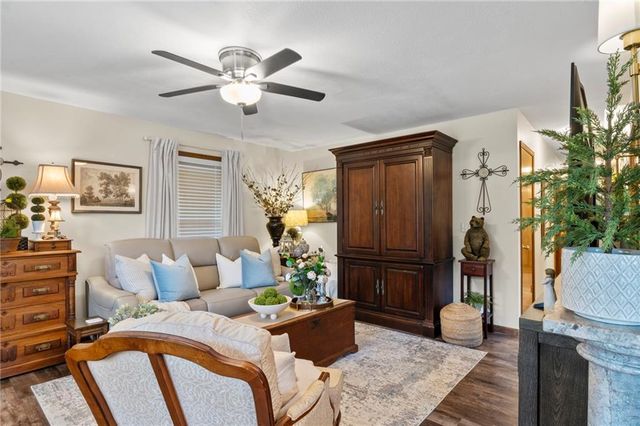1028 Madison Street, Leavenworth, KS 66048