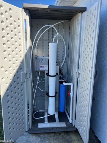 4211 NE 19th AVE, Cape Coral, FL 33909