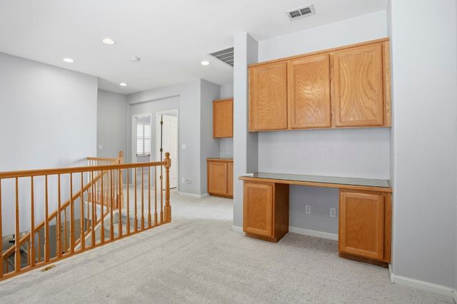 2504 Lark Sparrow Way, Elk Grove, CA 95757