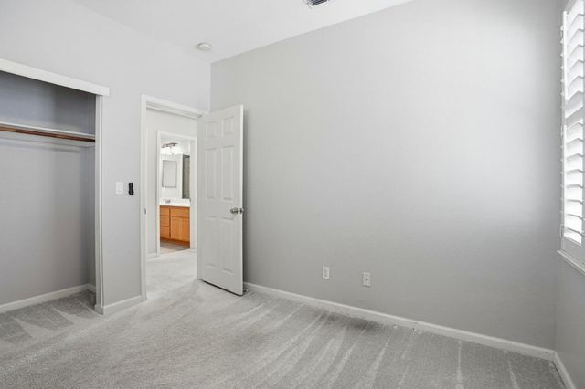 2504 Lark Sparrow Way, Elk Grove, CA 95757