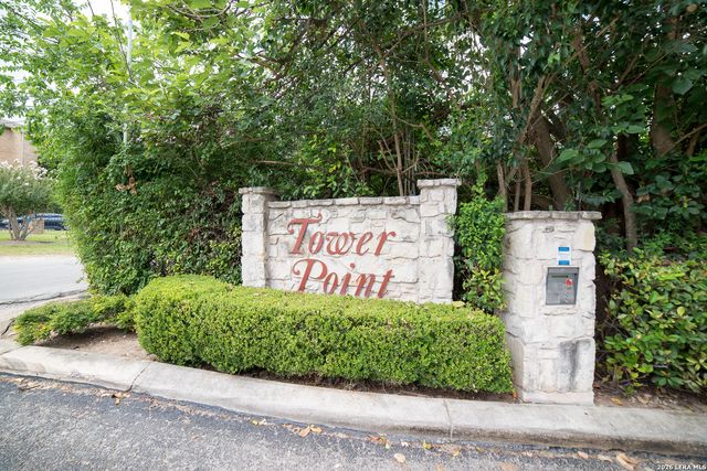 7738 CHAMBERS RD APT 702, San Antonio, TX 78229