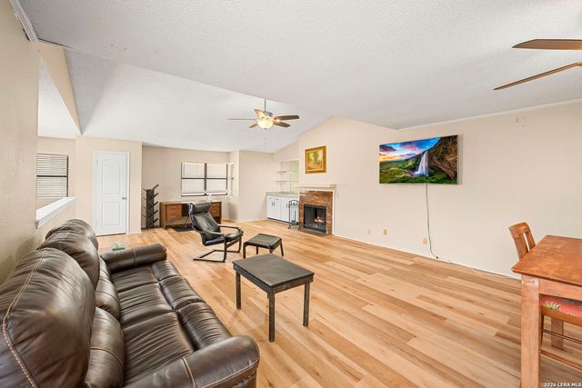 7738 CHAMBERS RD APT 702, San Antonio, TX 78229