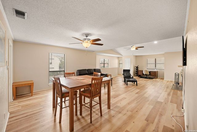 7738 CHAMBERS RD APT 702, San Antonio, TX 78229