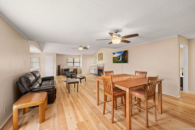 7738 CHAMBERS RD APT 702, San Antonio, TX 78229