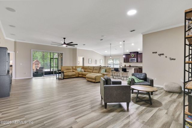 164 PRINCE ALBERT Avenue, St. Johns, FL 32259