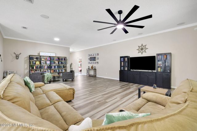 164 PRINCE ALBERT Avenue, St. Johns, FL 32259