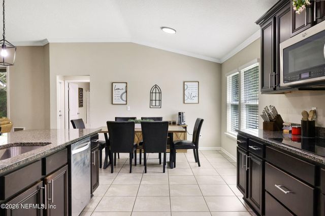 164 PRINCE ALBERT Avenue, St. Johns, FL 32259