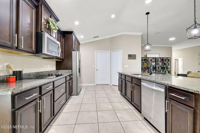 164 PRINCE ALBERT Avenue, St. Johns, FL 32259