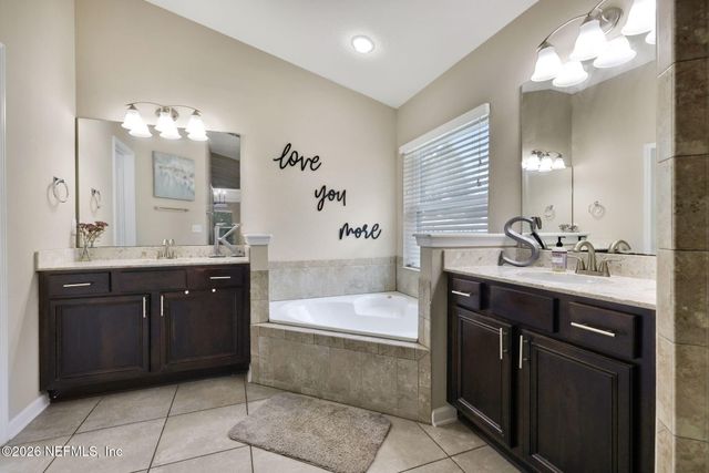 164 PRINCE ALBERT Avenue, St. Johns, FL 32259