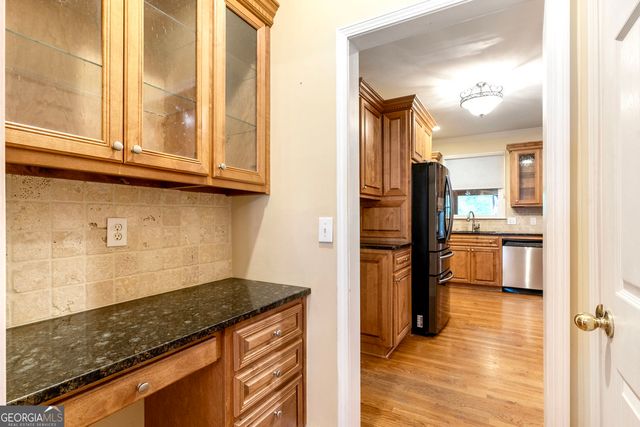 428 Morgan Falls Chase, Canton, GA 30114