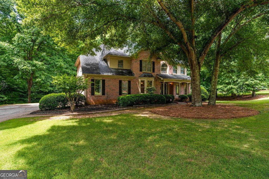 428 Morgan Falls Chase, Canton, GA 30114