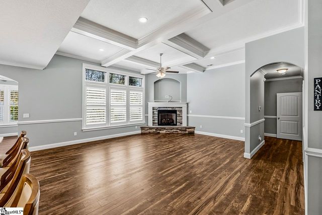 465 S Ackworth Lane, Spartanburg, SC 29301