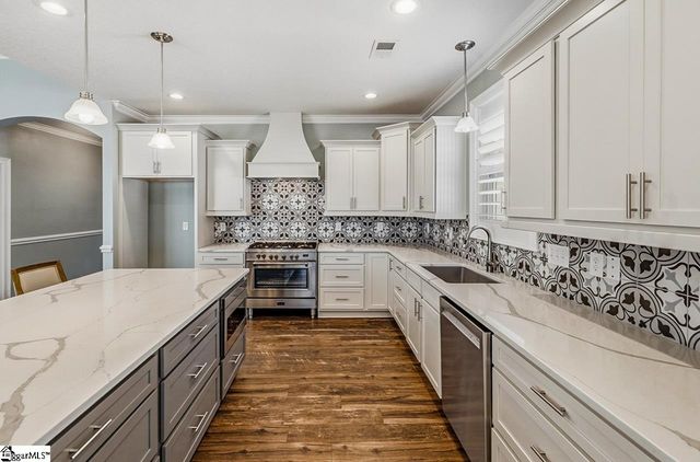 465 S Ackworth Lane, Spartanburg, SC 29301