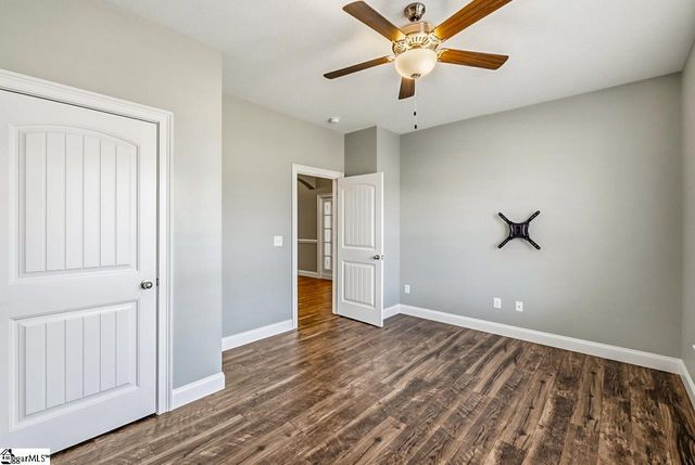 465 S Ackworth Lane, Spartanburg, SC 29301