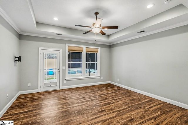 465 S Ackworth Lane, Spartanburg, SC 29301